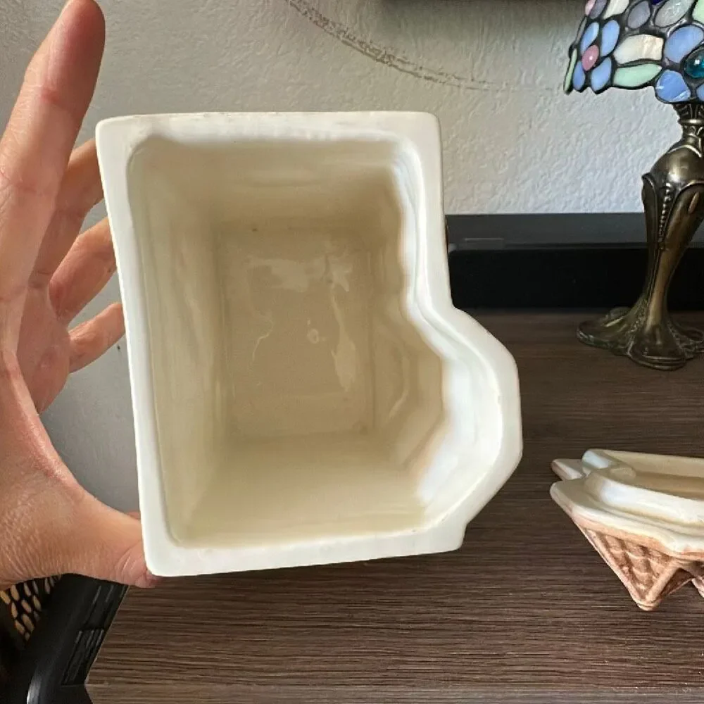 Avon townhouse canister